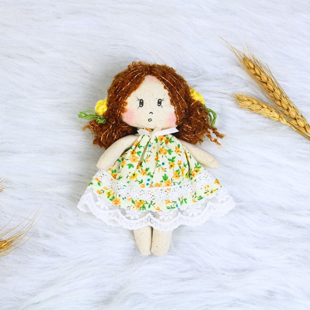 Ava – The quiet best friend who listens to every secret
